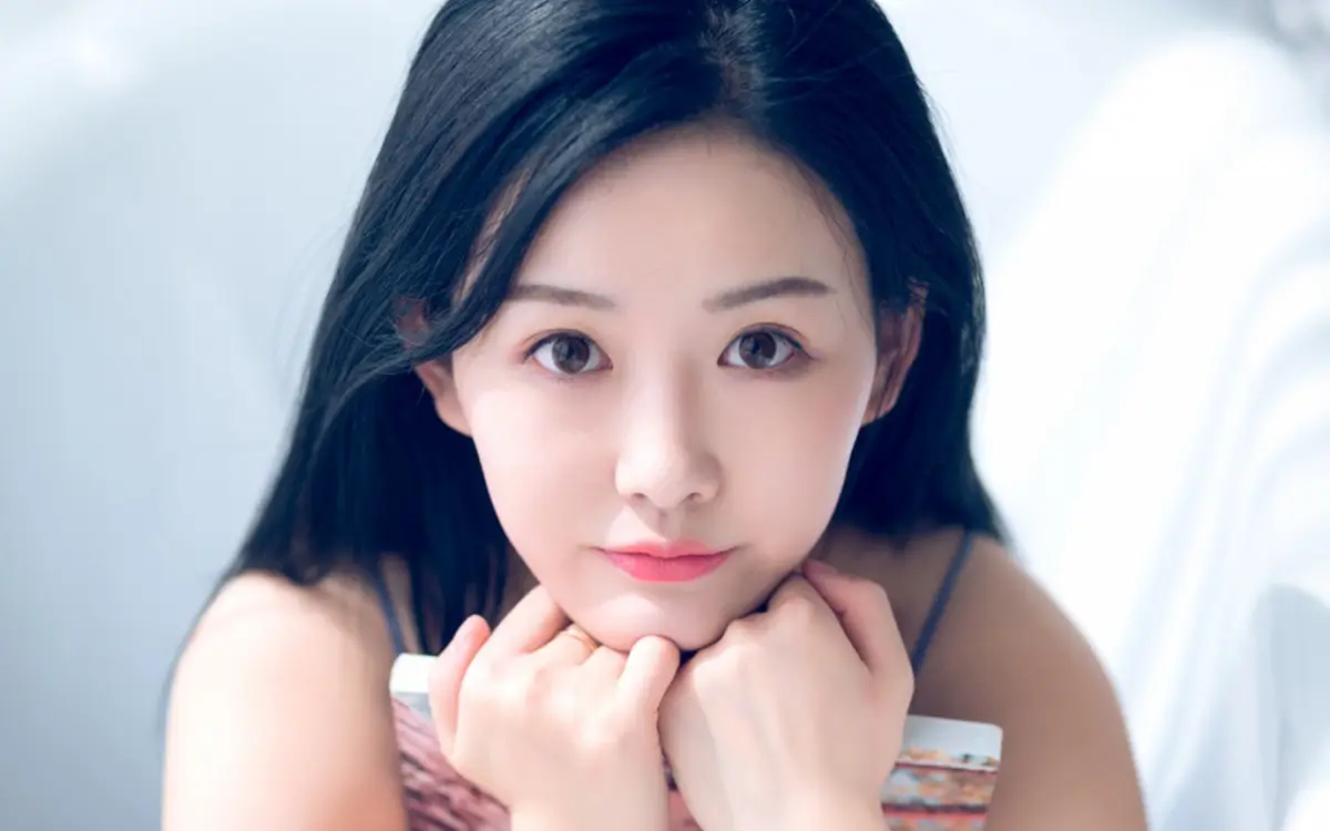 德清哈尔滨私人伴游燕子