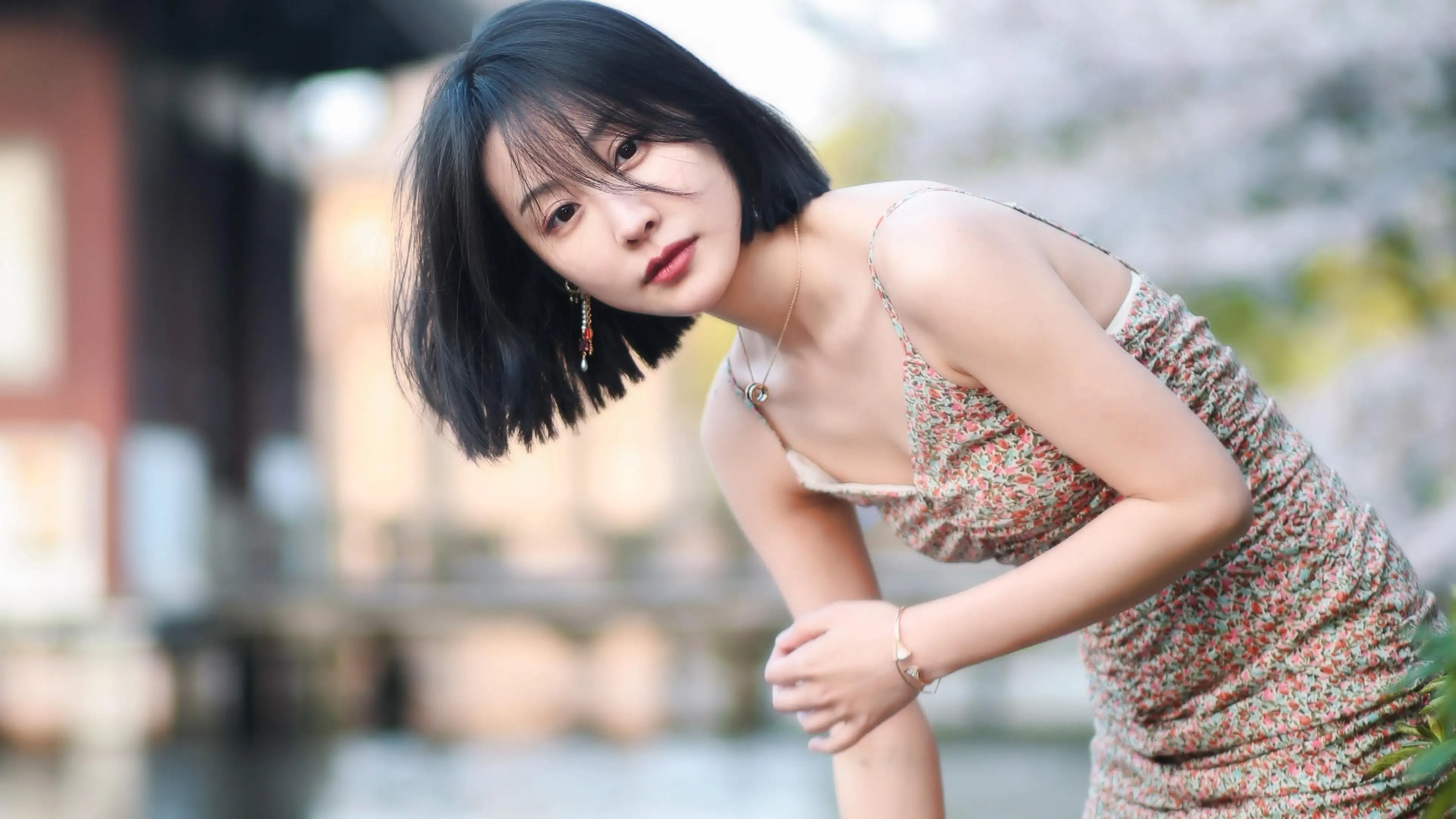 德清成都伴游小姐姐雅美