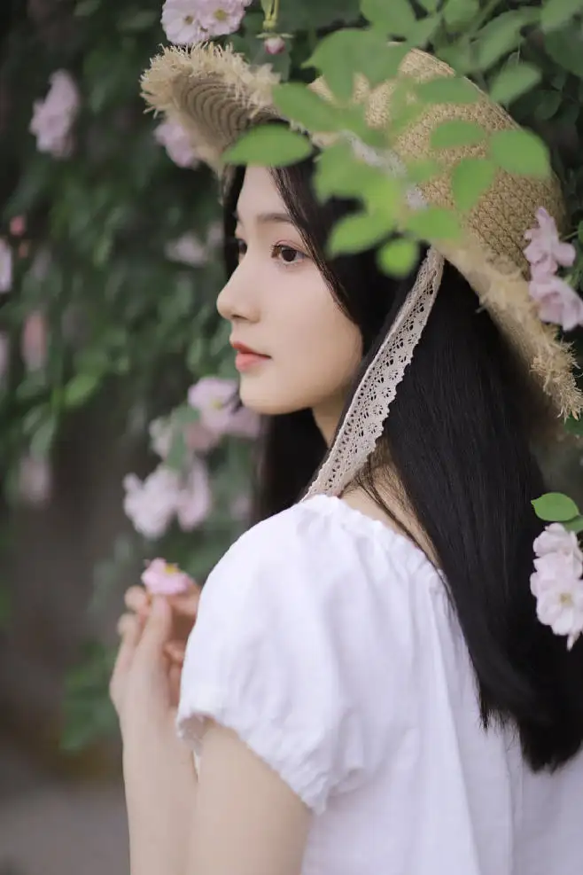 德清喀什私人伴游李菲儿