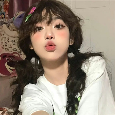 德清伴游女生卞寄蕾的资料