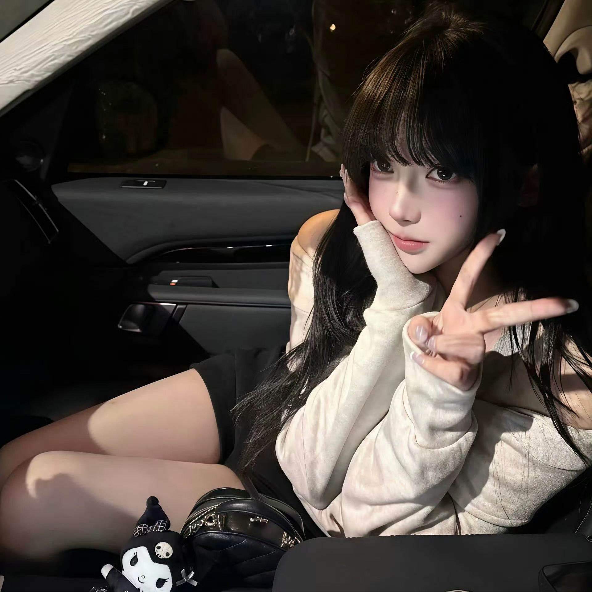 北京伴游女生函冬灵的资料