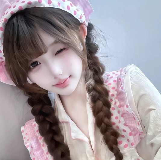 北京伴游女生蜜宝的资料