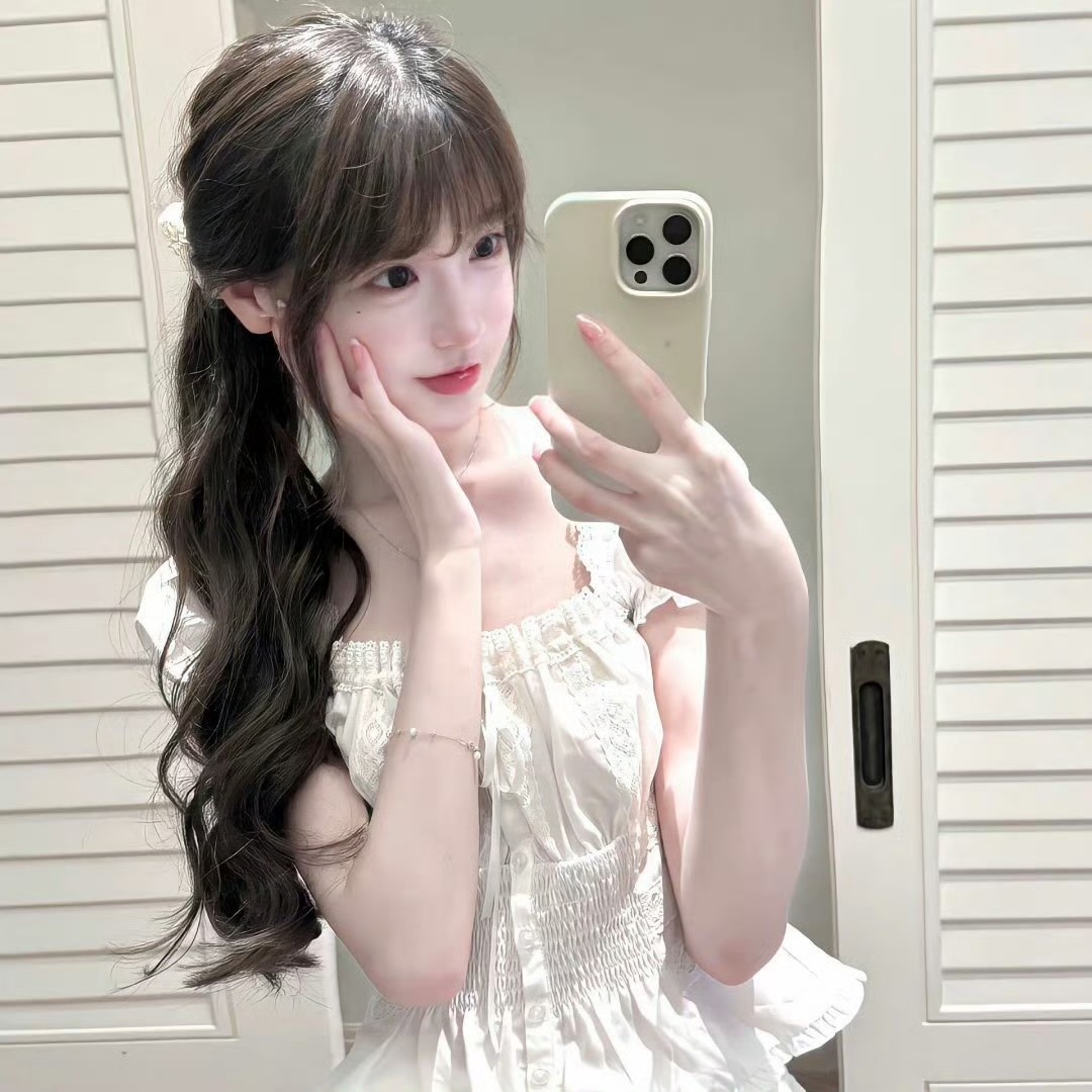 北京伴游女生焦晓冉的资料